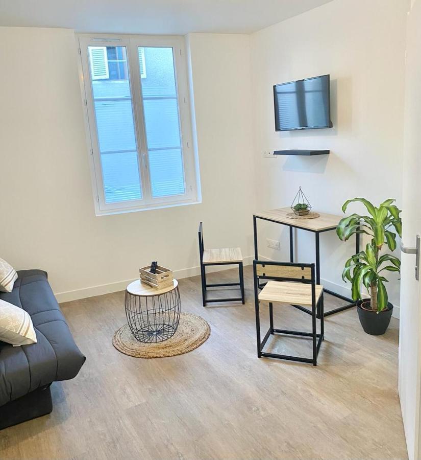 Studios Charmants Cosy A 5 Minutes Du Centre-Ville Bourges Esterno foto